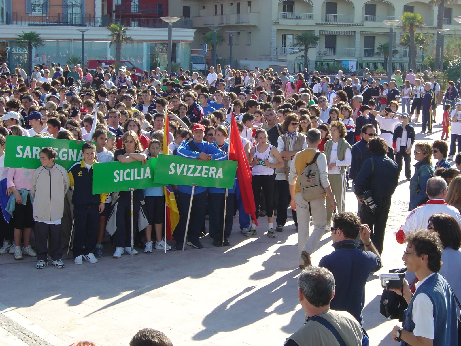 Giochi Sportivi Studenteschi 2004, trasferta in Italia